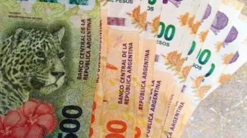 El aguinaldo se cobra en junio.