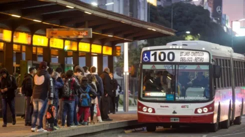 En el AMBA aumentarán los colectivos y trenes.