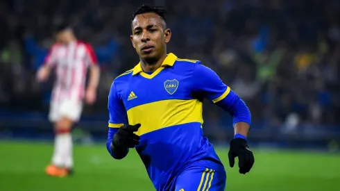 El dilema de Ibarra: con la inminente vuelta de Villa tras su lesión, ¿Quién saldría del XI titular de Boca?