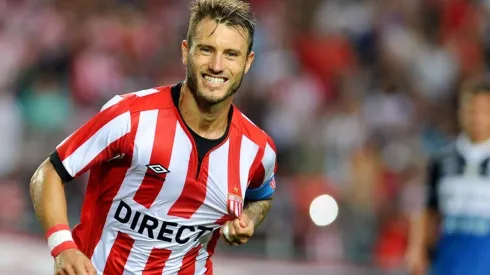 Gastón Fernández anunció su partido despedida en UNO.