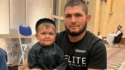 Khabib Nurmagomédov es el padre adoptivo de Hasbulla.