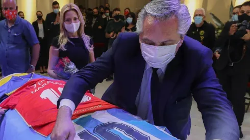 Alberto Fernández le dedicó un sentido video a Maradona: "Ahora más que nunca"