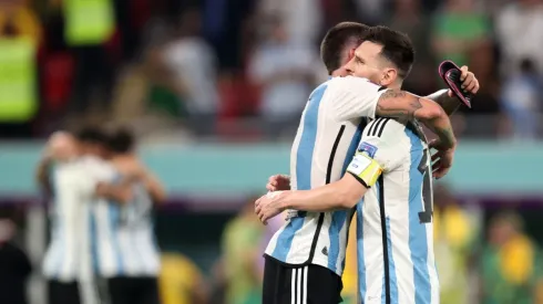 No se vio: ¿Qué le dijo De Paul a Messi apenas se confirmó el pase a cuartos de la Selección?