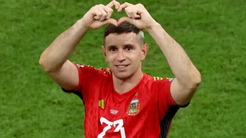 El curioso nuevo apodo que le pusieron a Dibu Martínez.