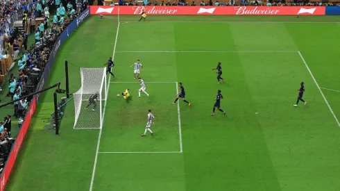 La imagen de la gran polémica que sigue protestando todo Francia