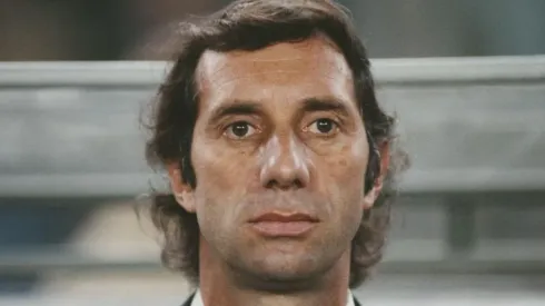 Para llorar: la foto de Carlos Bilardo con la Copa del Mundo