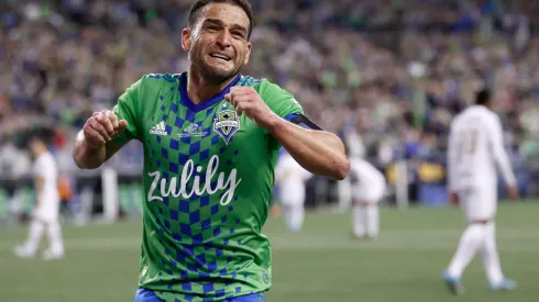 "Lodeiro sueña con volver a Boca hace tres mercados de pases"