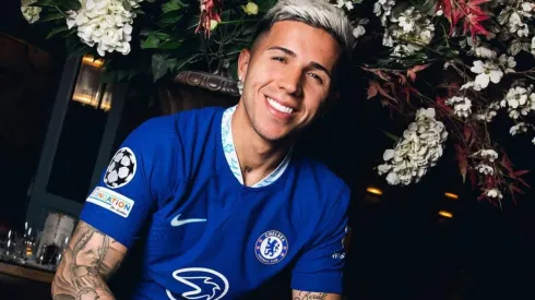 Enzo Fernández aguarda su debut la Premier League.