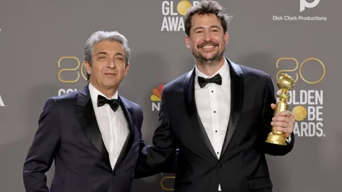 Santiago Mitre y Ricardo Darín en los Globos de Oro