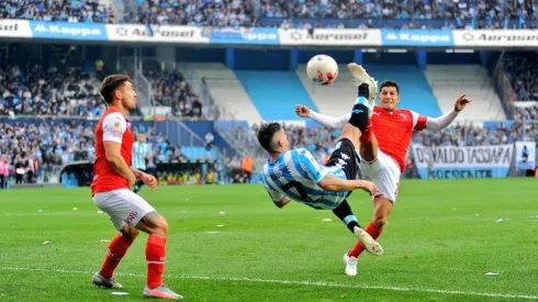 Racing viene de ganar el último "Clásico de Avellaneda".