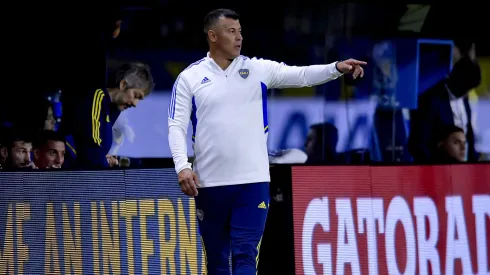 Jorge Almirón decretó cinco cambios.