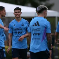 La burla que sufrió Dybala por un compañero de Selección: \'Lo tienen cortito\'