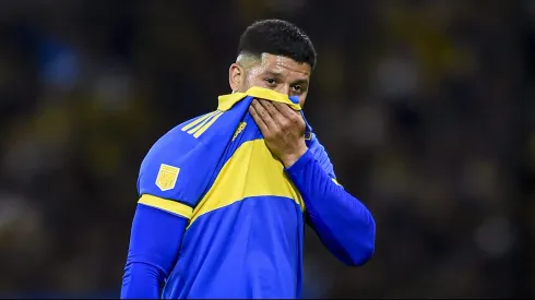 Tras ser tratado de mentiroso, el profe de Rojo le contestó al médico de Boca