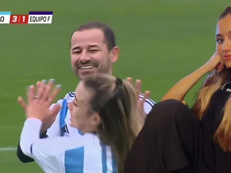 No puedo, juega More Beltrán: control y tremenda asistencia de la periodista a Rodrigo Mora