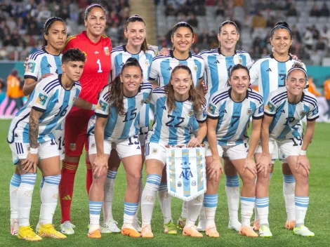 Argentina se juega su última chance en el Mundial: estadio lleno, juego aéreo y la necesidad de ganar