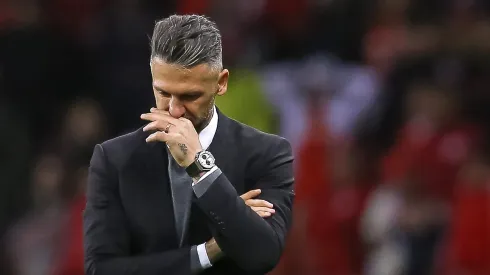 Martín Demichelis sigue haciendo limpieza en el plantel.