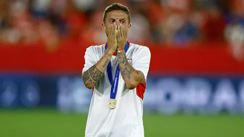 "Papi": el llamativo mensaje de despedida que le escribió a Papu Gómez uno de sus compañeros en Sevilla