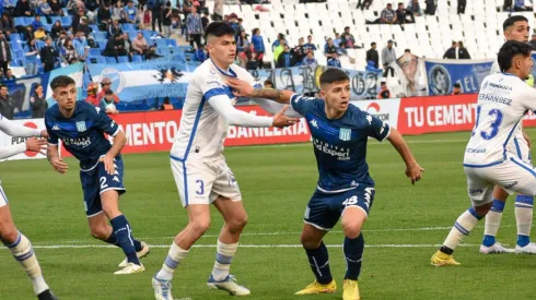 Racing sigue siendo el puntero de su zona.