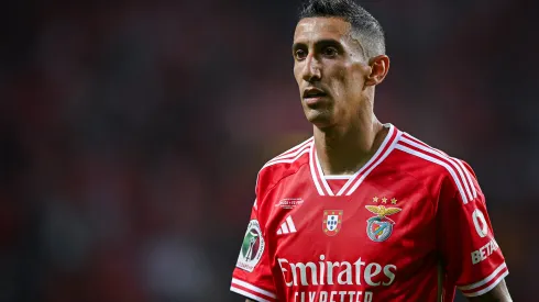 Paliza: Real Sociedad le metió 3 goles en 30' al Benfica, que queda un pie fuera de la Champions