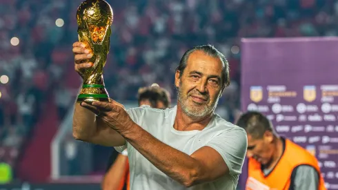 Sergio Batista, del Semillero del Mundo a dar la vuelta con Maradona y dirigir a Messi