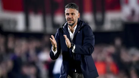 Demichelis deberá decidir qué hacer con los dos juveniles.