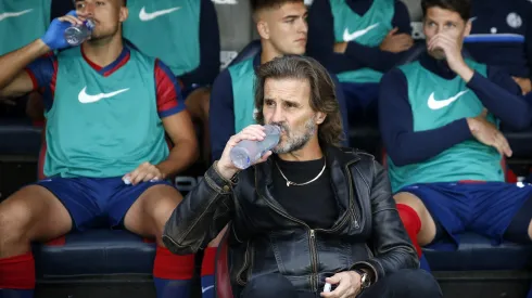 Rubén Darío Insúa en el banco de San Lorenzo.