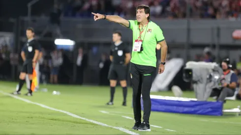 Gustavo Cosas en la Selección de Bolivia.