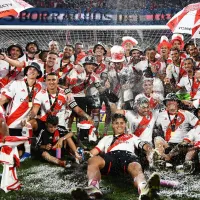 ¿Dónde estaban? Los 2 ausentes en la foto de River campeón en el vestuario