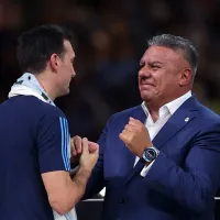 Encuentro, foto y...¿confirmación? El tuit del Chiqui Tapia tras la reunión con Scaloni