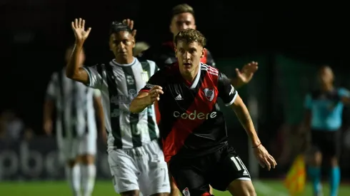 Colidio enfrentando a Excursionistas.