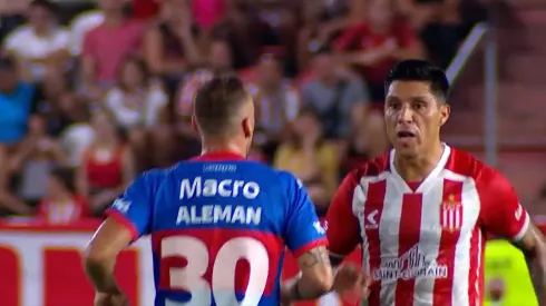 El tenso cruce de Enzo Pérez con Brahian Alemán