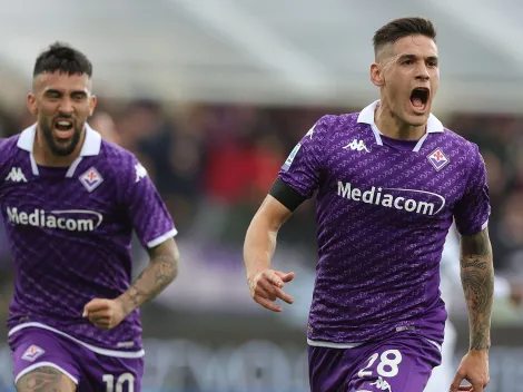Fiorentina goleó a Frosinone con los golazos de Martínez Quarta y Nico González