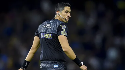 Falcón Pérez impartirá justicia en el Superclásico.