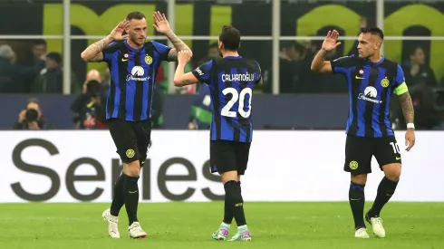 Arnautović le dio el triunfo a Inter sobre Atlético de Madrid y sueña con la clasificación