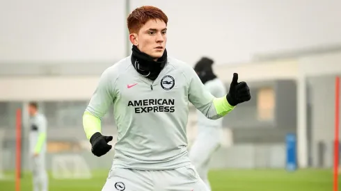 El entrenador de Brighton reveló por qué no jugó Barco.