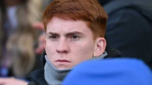 Barco aún aguarda por su debut en Brighton.