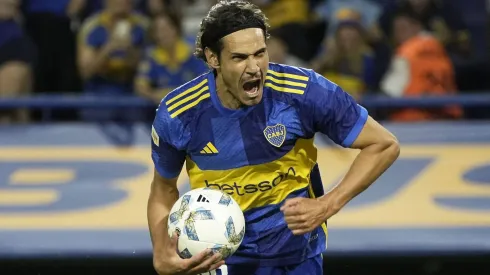 Edinson Cavani superó a Neymar en la tabla mundial de los máximos goleadores en actividad.