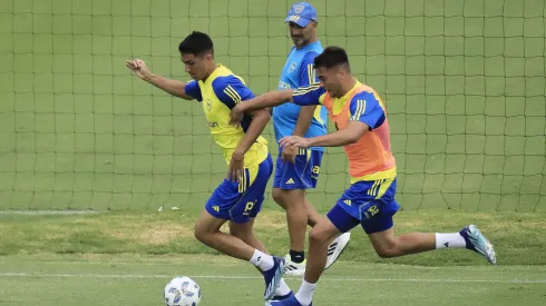 La práctica del Xeneize contó con una figura inesperada.