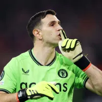 Fue compañero de Dibu Martínez en Arsenal y lo criticó con dureza: \'Antes era más discreto\'