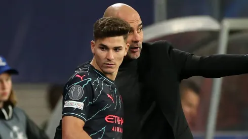 Julián Álvarez no tiene la continuidad que merece con Pep Guardiola.