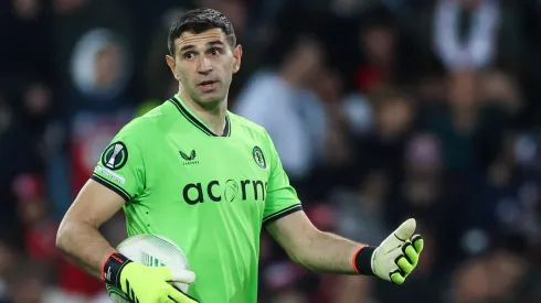 El arquero se perderá el primer partido de semifinales de la Conference League.