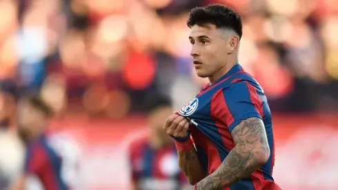 Adam Bareiro, el delantero de San Lorenzo que gusta en Boca.