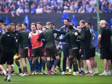 VIDEO | Insólito: Los jugadores de Hamburgo y St. Pauli, a las piñas, en la entrada en calor