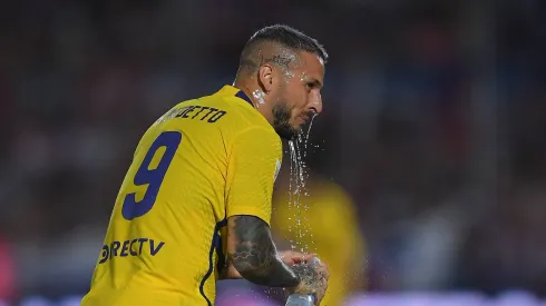 Un grande de Brasil habría rechazado una oferta por Darío Benedetto: "No gusta su fútbol"