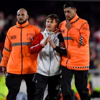 Qué decía la carta y los dos regalos que le dio a Armani el chico que invadió el campo de juego en River vs. Belgrano