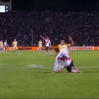VIDEO ¿Fue penal? La patada de González Pirez que generó polémica en Temperley vs. River