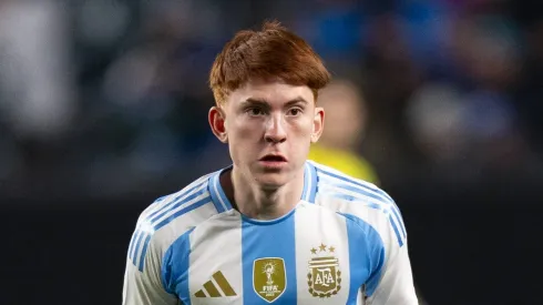 El Colo Barco, de gira con la Selección Argentina.