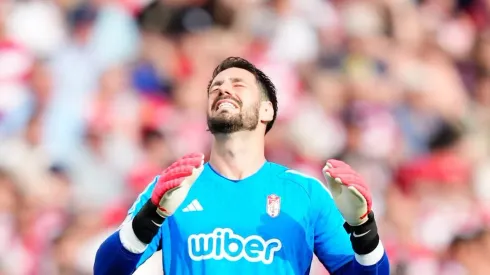 El arquero continuaría en el fútbol español.