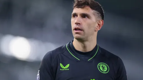 Dibu Martinez y el Aston Villa