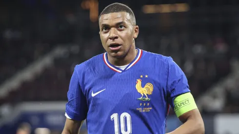 Por qué no juega Kylian Mbappé en el amistoso entre Francia y Canadá